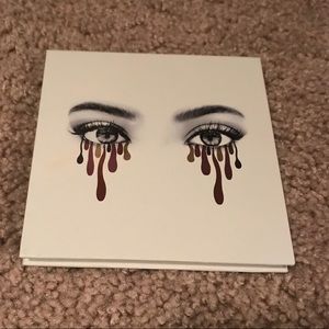 Kylie Cosmetics Burgundy Palette